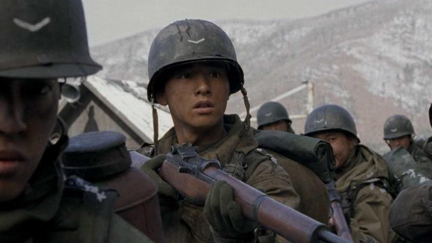 Still of the troops in Brotherhood.